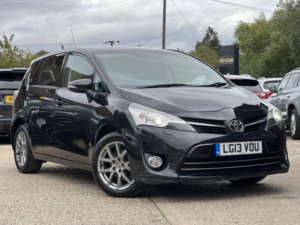 2013 Toyota Verso 1.8 V-Matic Excel in Black — image 2