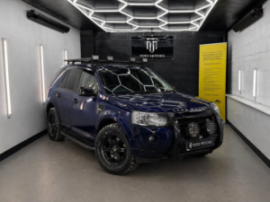 2008 Land Rover Freelander 2 2.2 Td4 Hse in Blue — image 5