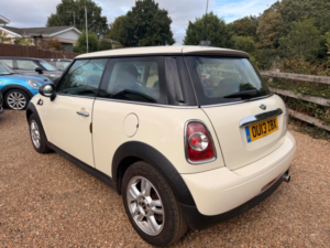2013 MINI Hatch 1.6 One Euro 5 3dr in White — image 6