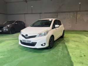 2012 Toyota Yaris 1.0 Vvt-I Edition in White — image 2