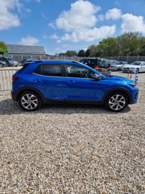 2024 Kia Stonic 1.0 T-Gdi Mhev Gt-Line S Euro 6 (s/s) 5dr in Blue — image 2