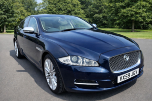 2009 Jaguar Xj 5.0 V8 Portfolio Saloon 4dr Petrol Auto Euro 5 in Blue — image 2