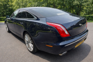 2009 Jaguar Xj 5.0 V8 Portfolio Saloon 4dr Petrol Auto Euro 5 in Blue — image 3