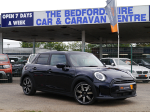 2021 MINI Hatch
