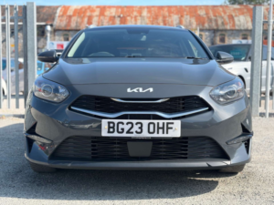 2023 Kia Ceed 1.5 Ceed 3 Isg 5dr in Grey — image 2