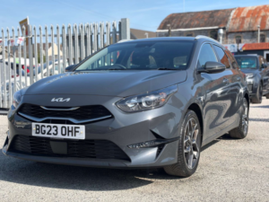 2023 Kia Ceed 1.5 Ceed 3 Isg 5dr in Grey — image 3
