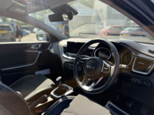 2023 Kia Ceed 1.5 Ceed 3 Isg 5dr in Grey — image 7