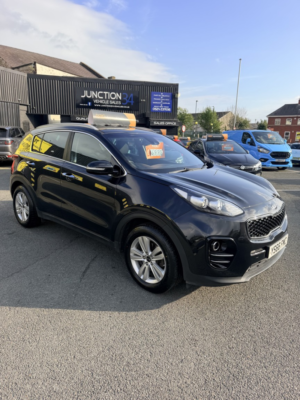 2016 Kia Sportage 1.7 Crdi 2 in Black — image 4