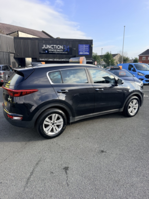 2016 Kia Sportage 1.7 Crdi 2 in Black — image 5