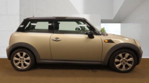 2006 MINI Hatch 1.6 Cooper Euro 4 3dr in Silver — image 5