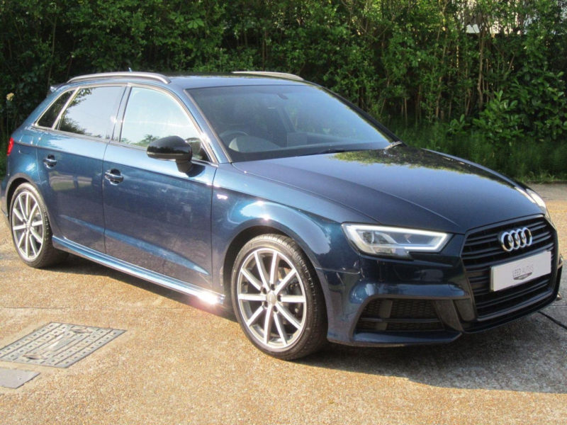 2017 Audi A3 1.5 Tfsi Cod Black Edition Sportback Euro 6 (s/s) 5dr in Blue — image 1