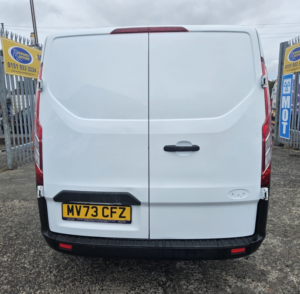 2023 Ford Transit Custom 2.0 Transit Custom Leader Van 280 L1 2.0l Ecoblue 105ps Fwd 6 Speed Manual in White — image 6