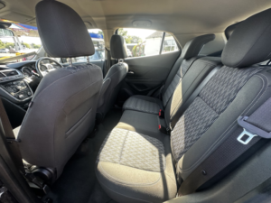 2015 Vauxhall Mokka 1.4 I Turbo Tech Line in Black — image 4