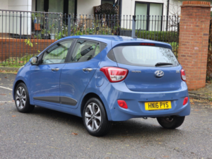 2016 Hyundai I10 1.2 Premium Se Euro 5 5dr in Blue — image 4