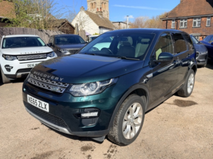2015 Land Rover Discovery Sport Td4 Hse in Green — image 4