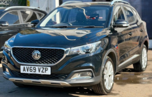 2019 MG MG Zs 1.0 T-Gdi Excite Auto Euro 6 5dr in Black — image 3