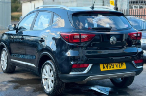 2019 MG MG Zs 1.0 T-Gdi Excite Auto Euro 6 5dr in Black — image 4