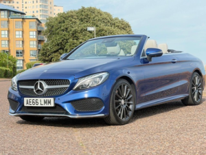 2016 Mercedes-Benz C Class 2.1 C250d Amg Line Premium Plus in Blue — image 4