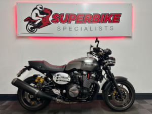 2016 Yamaha Xjr1300 1300 in Grey — image 2