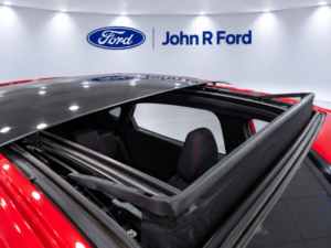 2025 Ford Puma 1.0t 125ps Mhev St-Line in Red — image 2