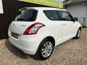 2015 Suzuki Swift 1.2 Sz3 in White — image 5