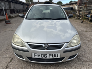 2006 Vauxhall Corsa 1.2 I 16v Life in Silver — image 2