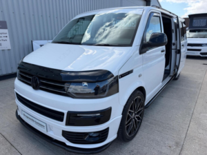 2013 Volkswagen T5 Campervan T30 102 Tdi Lwb Camper Van 2 Berth in White — image 5