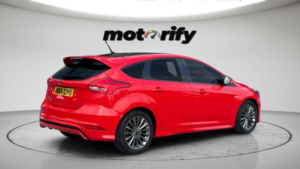 2016 Ford Focus 1.5 Tdci St-Line Euro 6 (s/s) 5dr in Red — image 6
