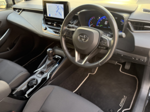 2022 Toyota Corolla 1.8 Vvt-H Icon Tech in Black — image 6