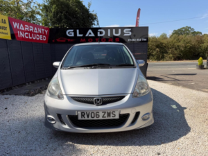 2006 Honda Jazz 1.4 I-Dsi Se Sport CVT-7 5dr in Silver — image 2