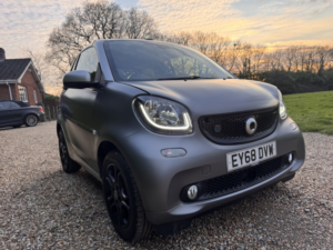 2019 Smart Fortwo 17.6kwh Prime in Silver — image 3