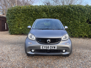 2019 Smart Fortwo 17.6kwh Prime in Silver — image 4
