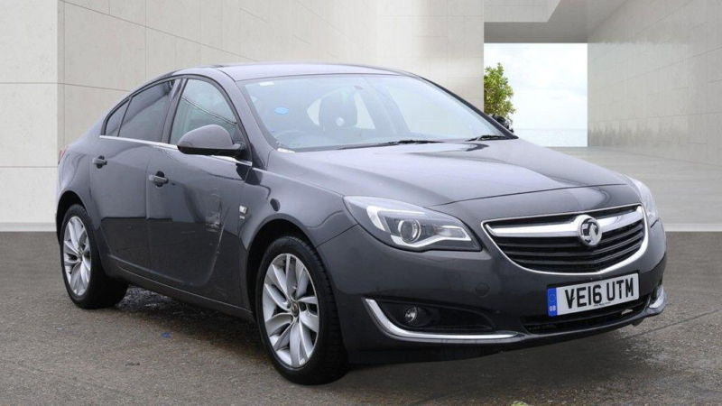 2016 Vauxhall Insignia 1.8i Sri Nav Euro 6 5dr in Grey — image 1