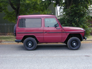 1983 Mercedes-Benz G Class Ref 8818 - Mercedes W460 300 Gd 3. 0 Manual 4WD G Wagon (rhd - Uk Car) in Red — image 2