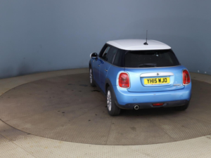 2015 MINI Hatch 1.5 Cooper D Euro 6 (s/s) 5dr in Blue — image 3