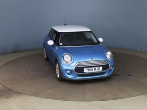 2015 MINI Hatch 1.5 Cooper D Euro 6 (s/s) 5dr in Blue — image 5