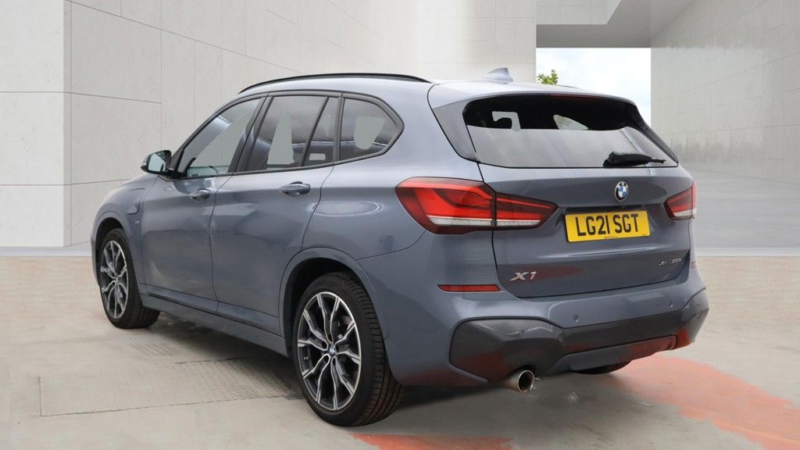 2021 BMW X1 1.5 25e 10kwh M Sport SUV 5dr Petrol Plug-In Hybrid Auto Xdrive Euro 6 (s/s) (220 Ps) in Grey — image 2