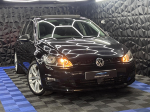 2016 Volkswagen Golf 1.6 Tdi Bluemotion Tech Gt Edition DSG Euro 6 (s/s) 5dr in Black — image 5