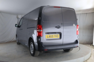 2020 Citroen Dispatch 1.5 Bluehdi 1000 Enterprise M Fwd 2 Euro 6 (s/s) 6dr in Grey — image 4