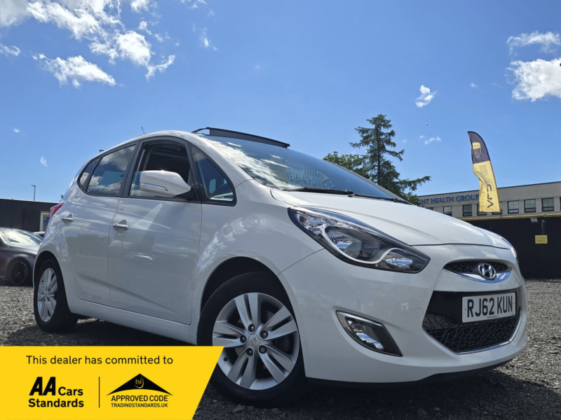 2012 Hyundai Ix20 1.4 Style Hatchback 5dr Petrol Manual Euro 5 (s/s) (90 Bhp) in White — image 1