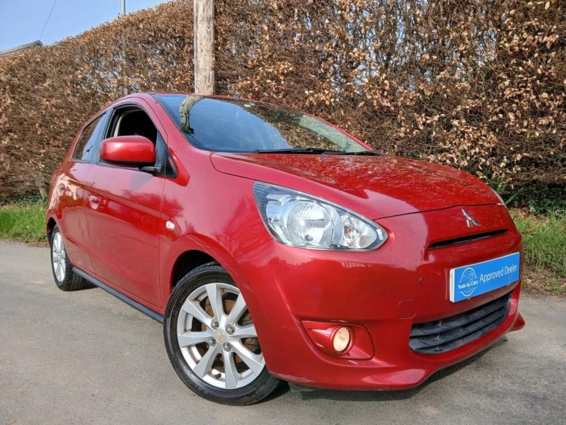 2013 Mitsubishi Mirage 1.2 3 Hatchback 5dr Petrol Manual Euro 5 (s/s) (79 Ps) in Red — image 1