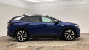 2021 Volkswagen Id.4 Pro Performance 77kwh 1st Edition SUV 5dr Electric Auto (204 Ps) in Blue — image 4