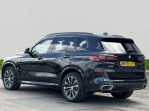 2020 BMW X5 3.0 30d Mht M Sport SUV 5dr Diesel Hybrid Auto Xdrive Euro 6 (s/s) (286 Ps) in Black — image 5