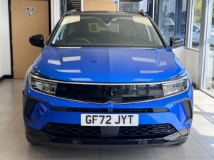 2022 Vauxhall Grandland 1.6 New Grandland Gs Line 1.6 225ps Plug-In Hybrid 8 Speed Auto in Blue — image 3