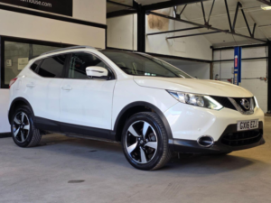2016 Nissan Qashqai 1.5 Dci N-Tec+ 2WD Euro 6 (s/s) 5dr in White — image 3