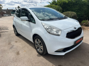 2015 Kia Venga 1.6 Crdi Ecodynamics 3 in White — image 4