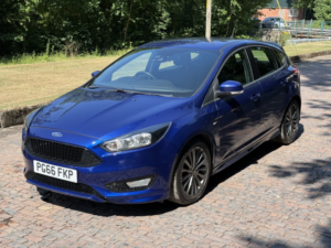 2017 Ford Focus 1.5 Tdci St-Line in Blue — image 2