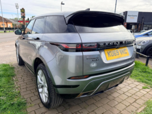 2019 Land Rover Range Rover Evoque 2.0 D240 R-Dynamic Se Auto 4WD Euro 6 (s/s) 5dr in Grey — image 4