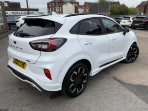 2022 Ford Puma 1.0 Puma St-Line X 5 Door 1.0l Ecoboost 155ps Mhev Fwd 6 Speed Manual in White — image 3