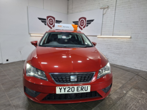 2020 SEAT Leon 2.0 Tdi Se Dynamic in Red — image 3